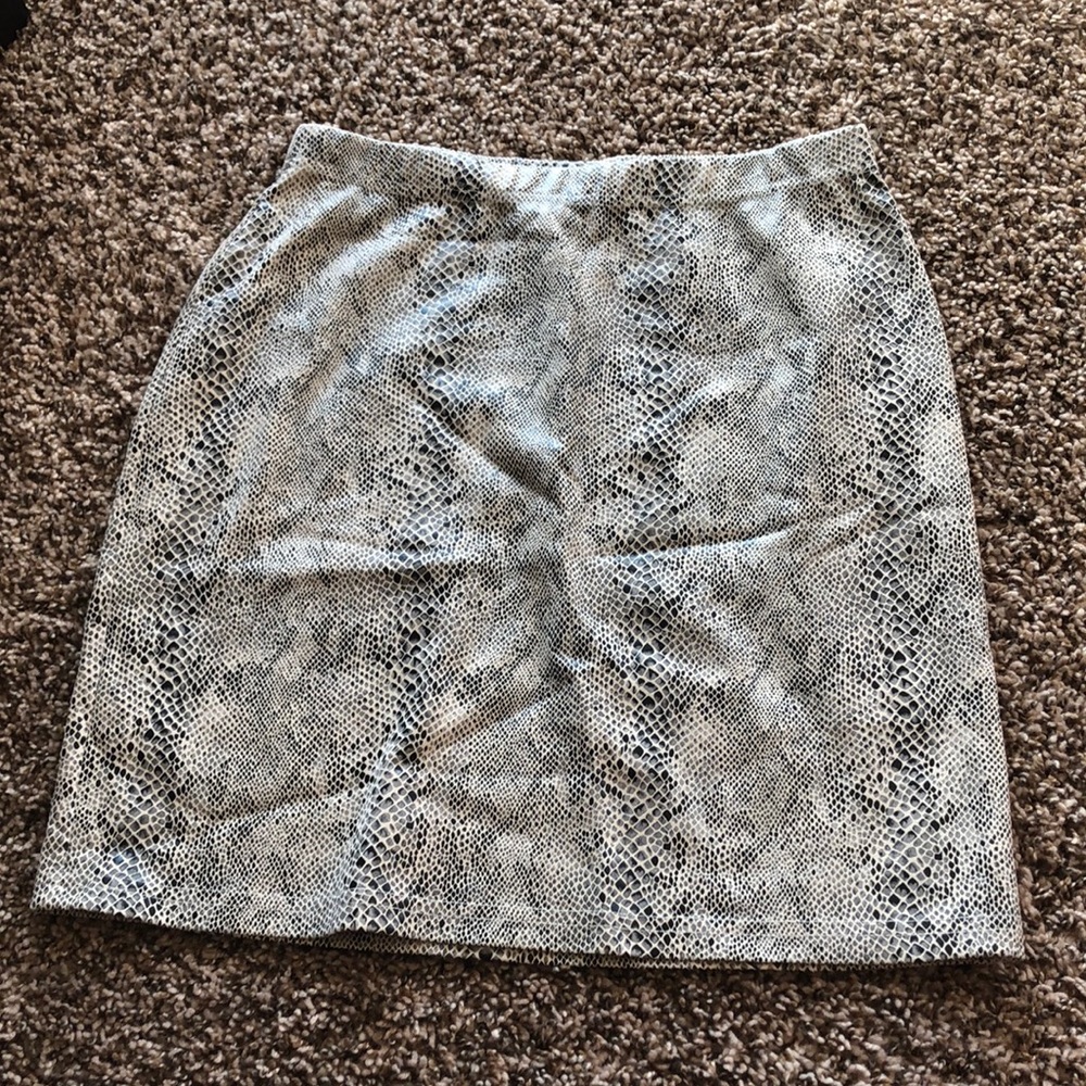 Boutique Snake Skin Mini Skirt